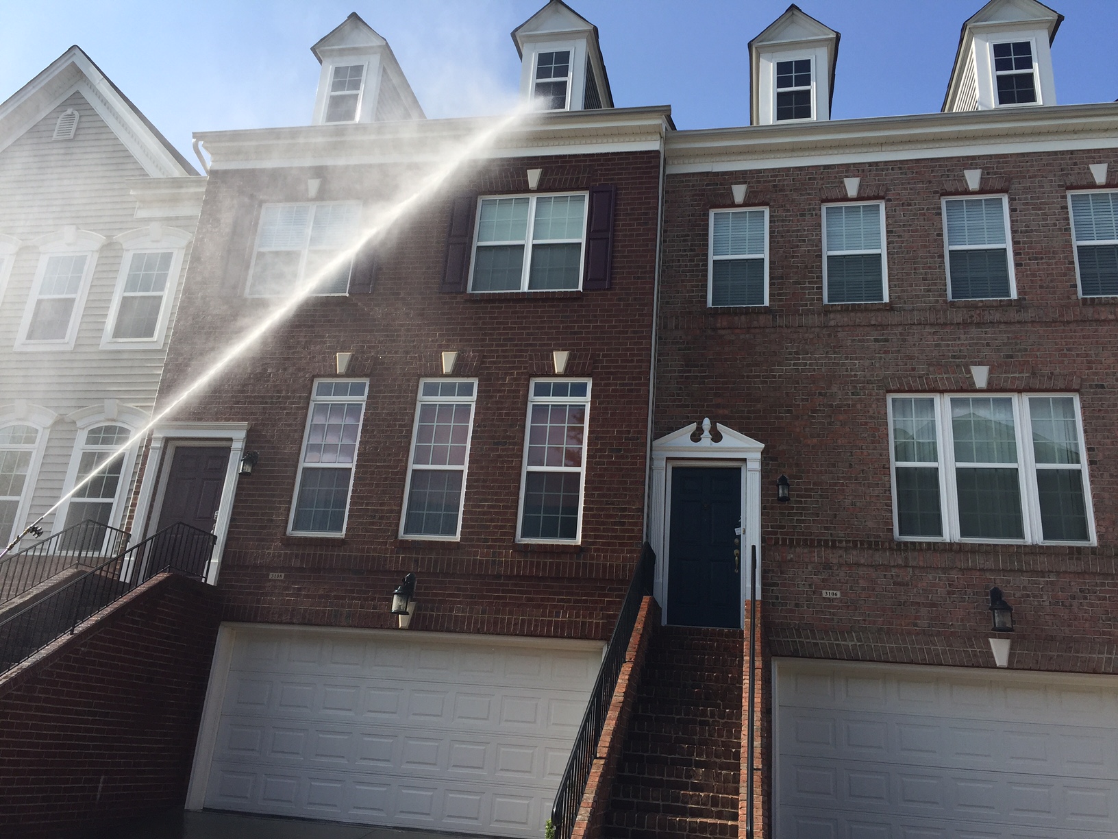 How to Bid Pressure Washing Apartment Complex 