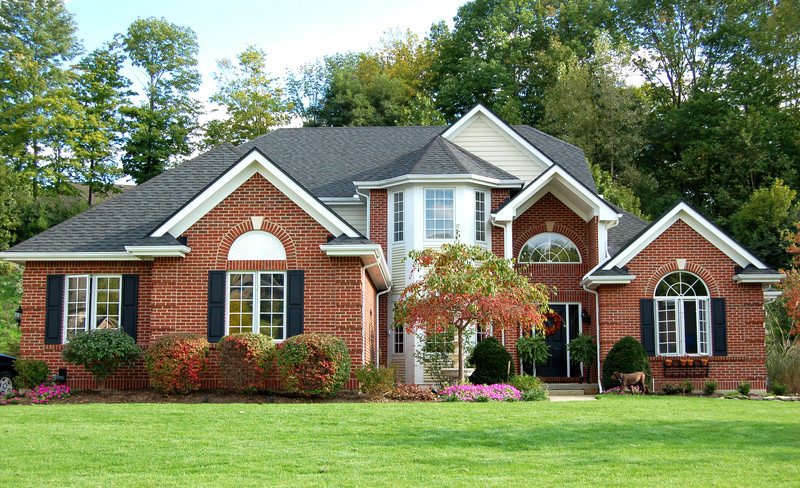 Get Rid of Unsightly Stains on Your Roof